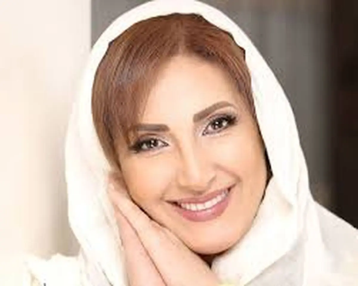 تیپ متفاوت وجالب خانم بازیگر/عکس