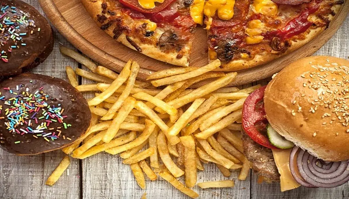 چرا برخی افراد بعد از غذا خوردن باز هم احساس گرسنگی میکنند؟