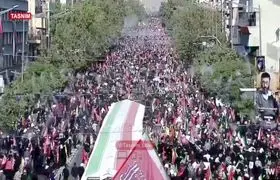 موج عظیم حضور بی‌نظیر مردم در تشییع تاریخی امام شهید