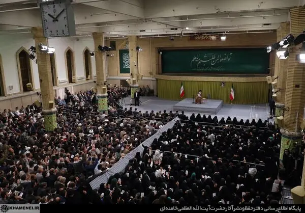 دیدار معلمان با حضرت آیت‌الله خامنه‌ای رهبر معظم انقلاب اسلامی/گزارش تصویری