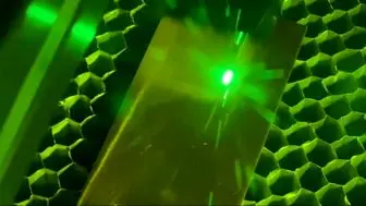 سلاح لیزری با نانوذرات توسط دانشمند ایرانی ساخته شد
