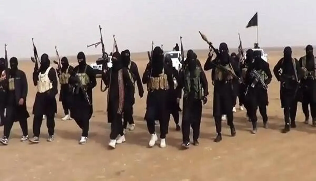 حملۀ عناصر داعش به ارتش عراق 