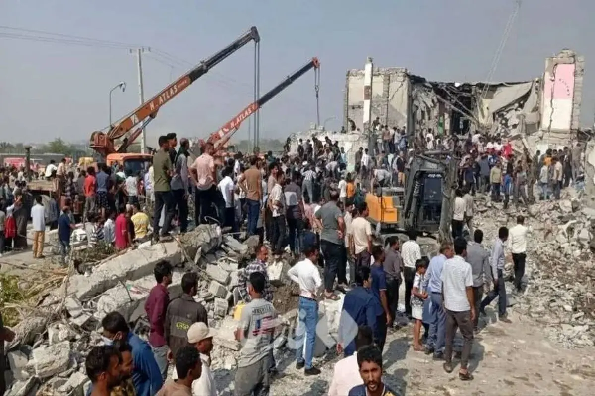 شهدای دبستان دخترانه در میناب به ۱۴۸ نفر رسید