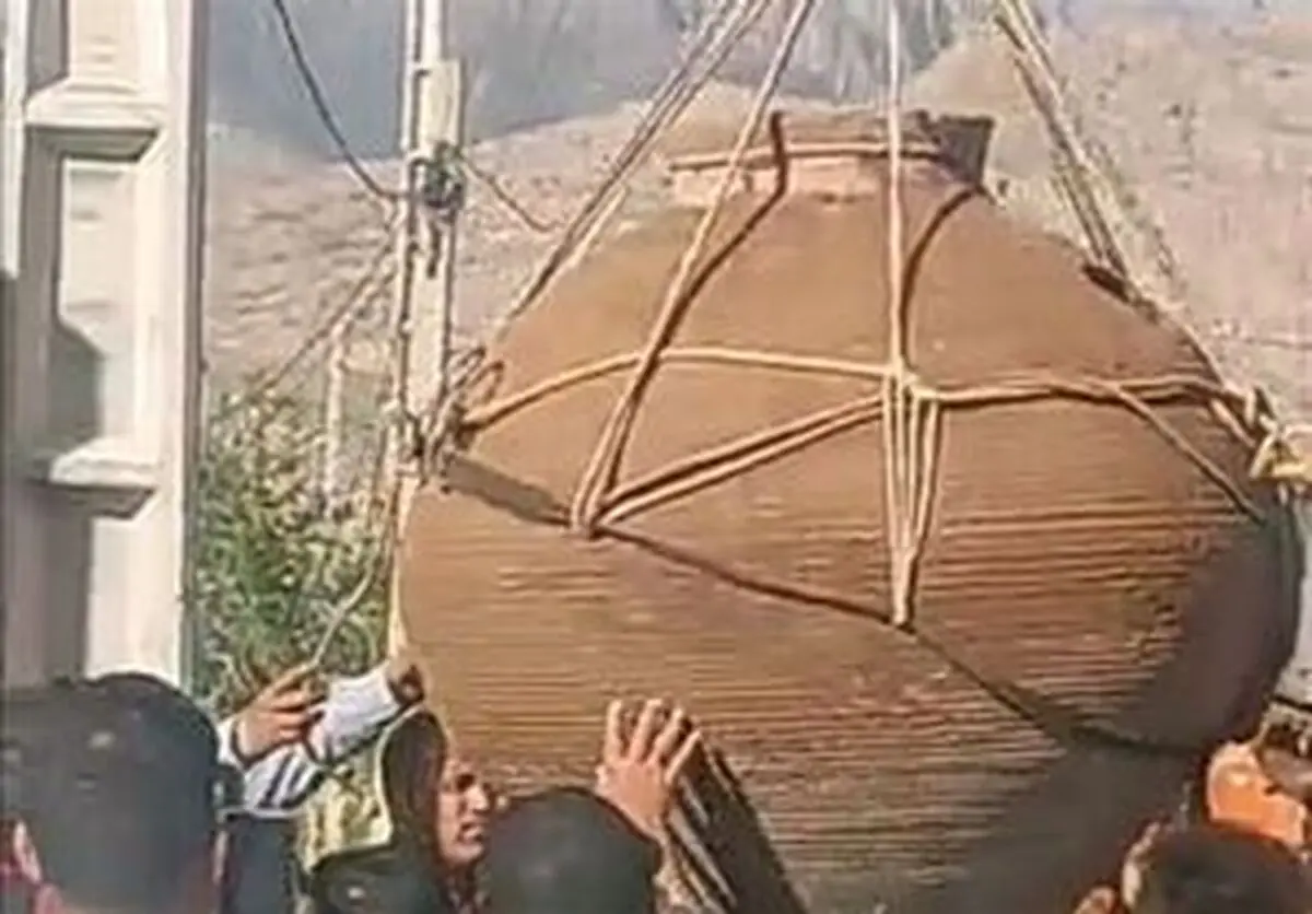 خمره ساسانی به تخت جمشید منتقل شد
