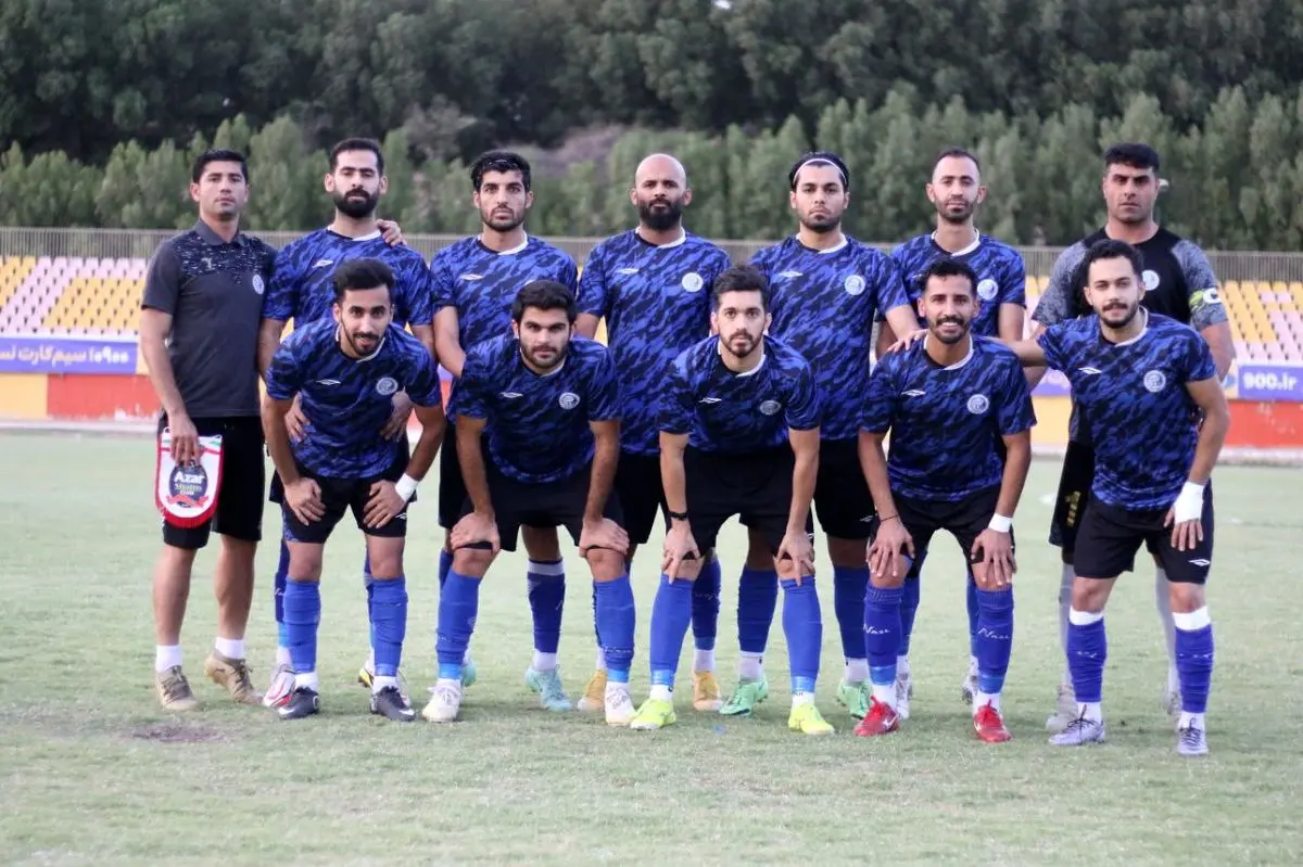 اتفاقات عجیب در استقلال ملاثانی؛ حمله اقوام بازیکن به مربی برای بودن در ترکیب!
