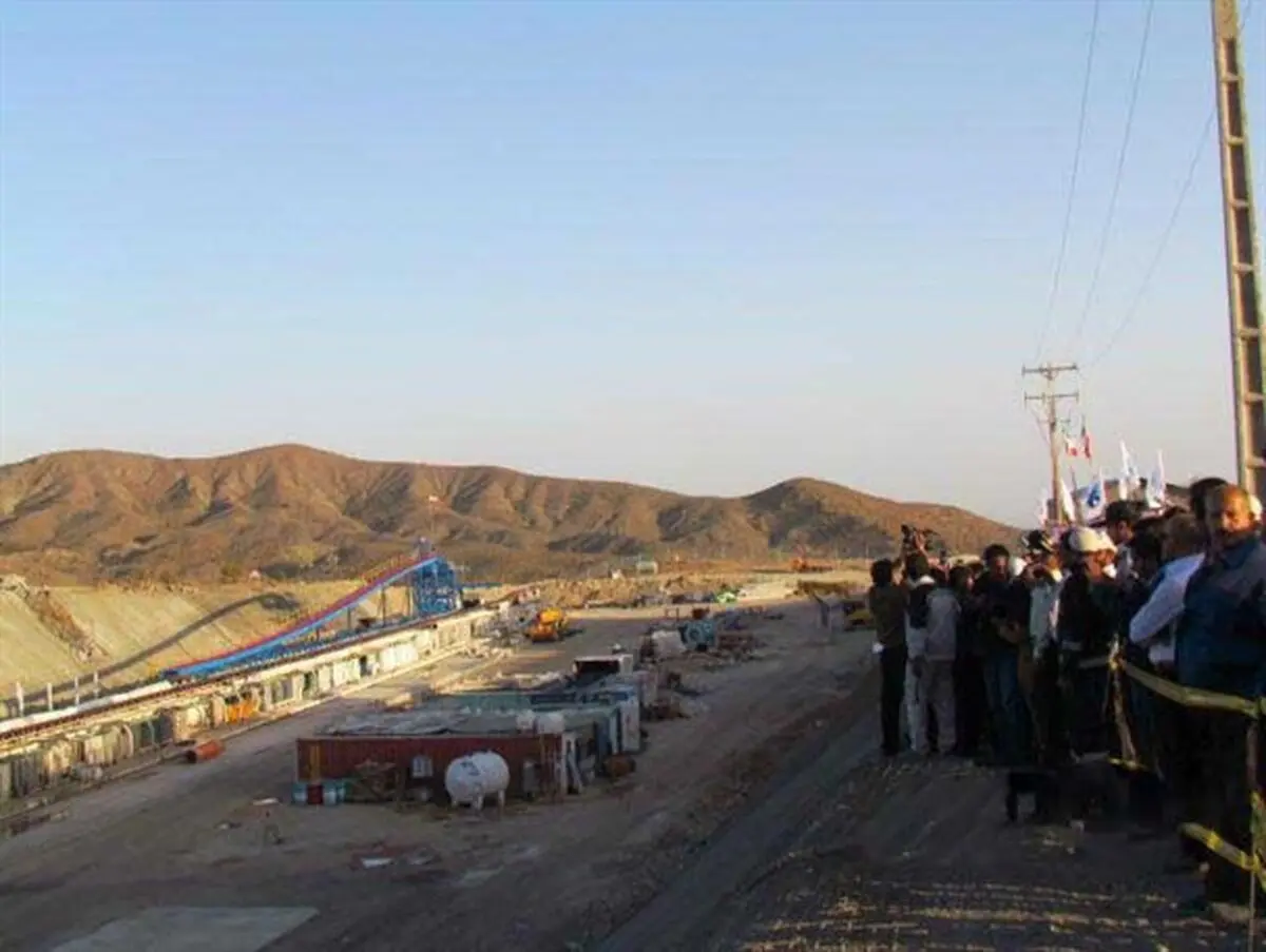 آغاز عملیات اجرایی فاز دوم طولانی‌ترین تونل انتقال آب خاورمیانه