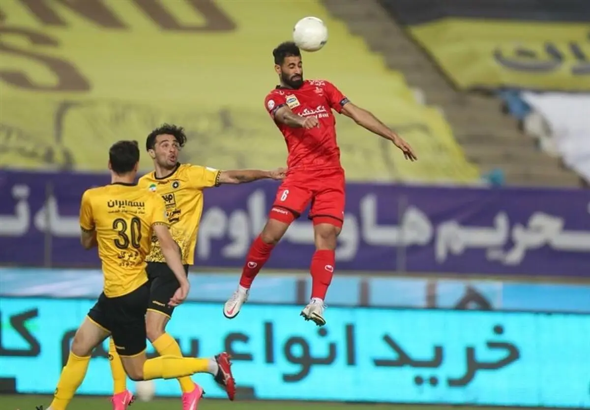  زمان بازی عقب افتاده پرسپولیس و استقلال در لیگ برتر فوتبال
