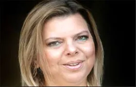 چهره در هم رفته و پریشان همسر نتانیاهو سوژه شد/فیلم