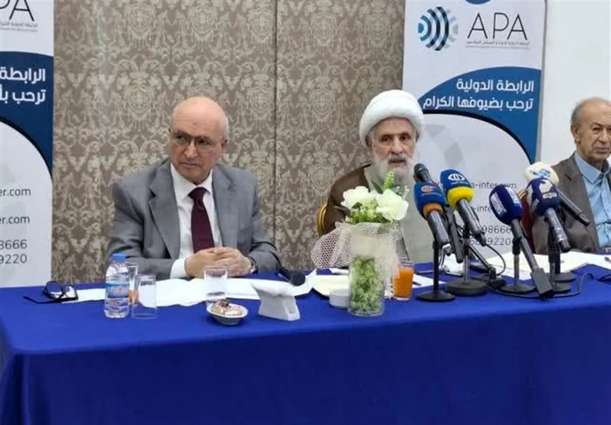 شیخ نعیم قاسم: غافلگیریهای بزرگی برای دشمن داریم