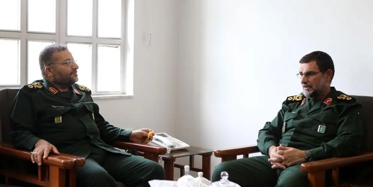  فرمانده نیروی دریایی سپاه با سردار سلیمانی دیدار کرد