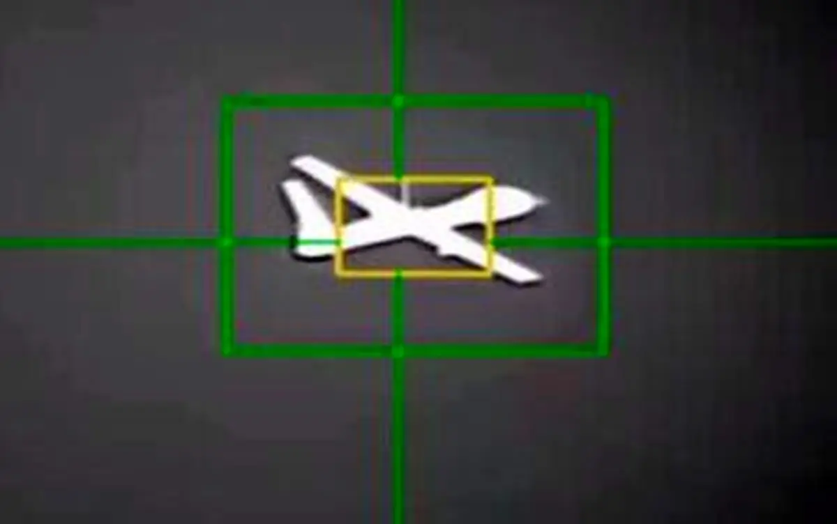 پدافند هوایی سپاه ۲ پهپاد دشمن را در آسمان هرمزگان منهدم کرد