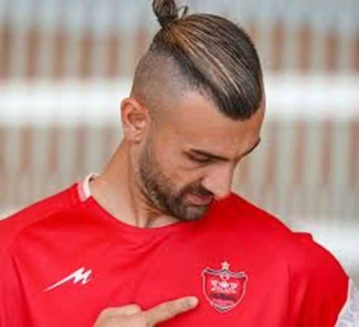 دورسون معلق بین زمین و آسمان!