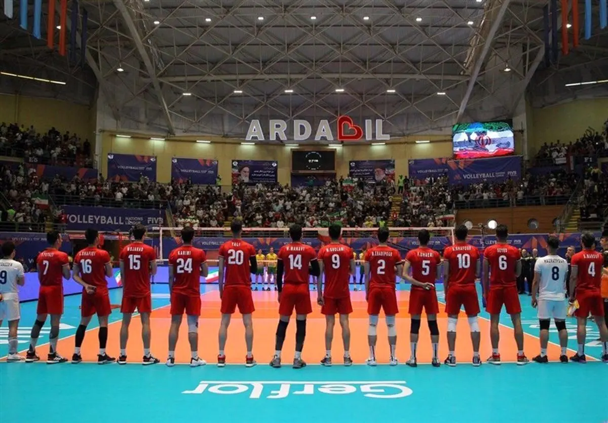 واکنش FIVB و آمریکاییها به برخورد توهینآمیز با تیم ملی والیبال ایران