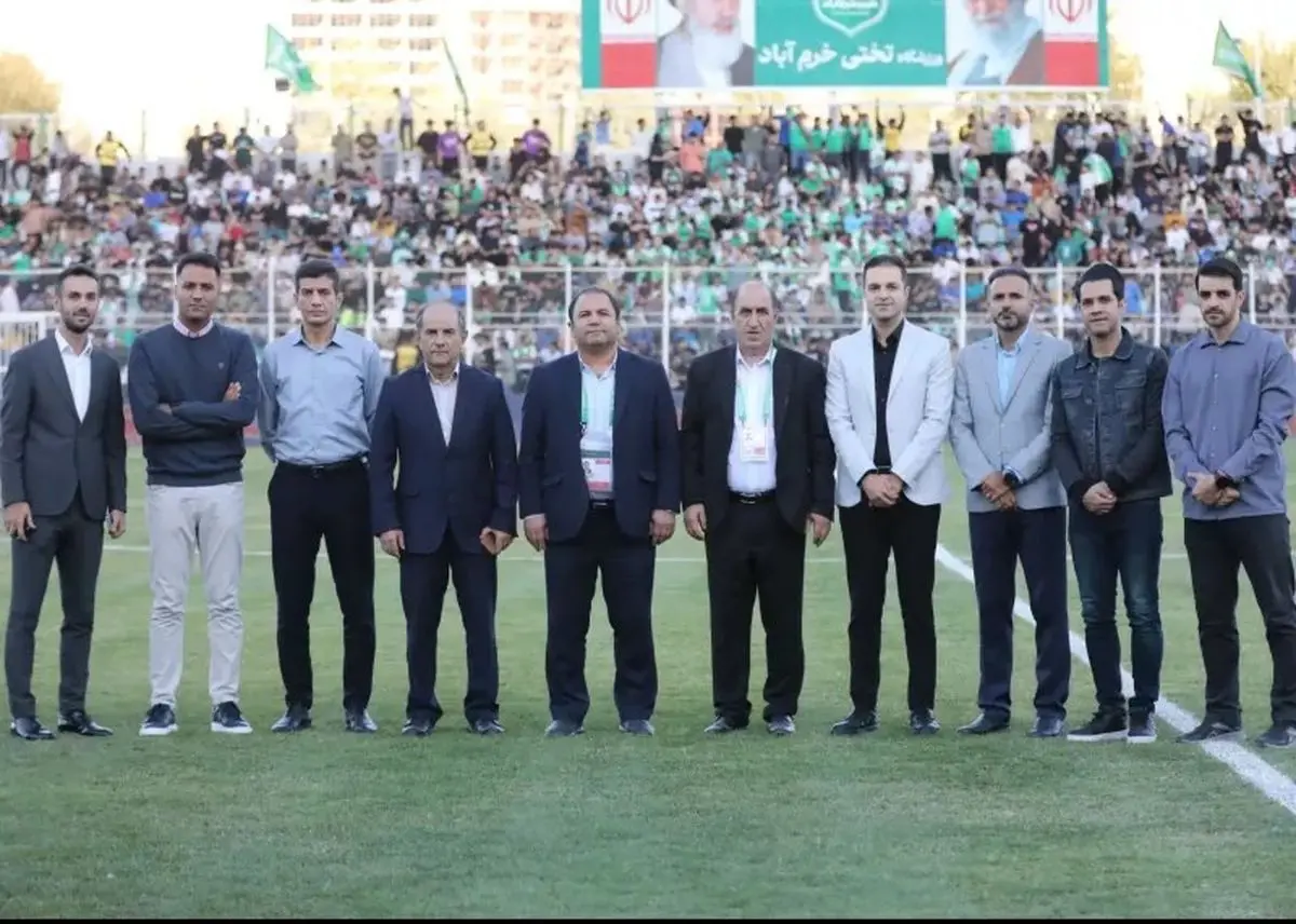 پیام حیدری آماده سوت آغاز دیدار پرسپولیس!