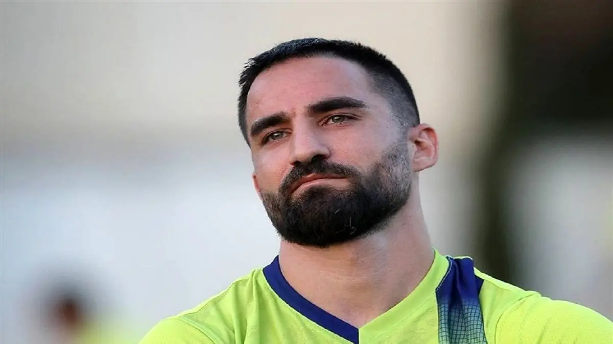 بحران دیگر در انتظار استقلال/ محمدی قراردادش را فسخ می‌کند؟
