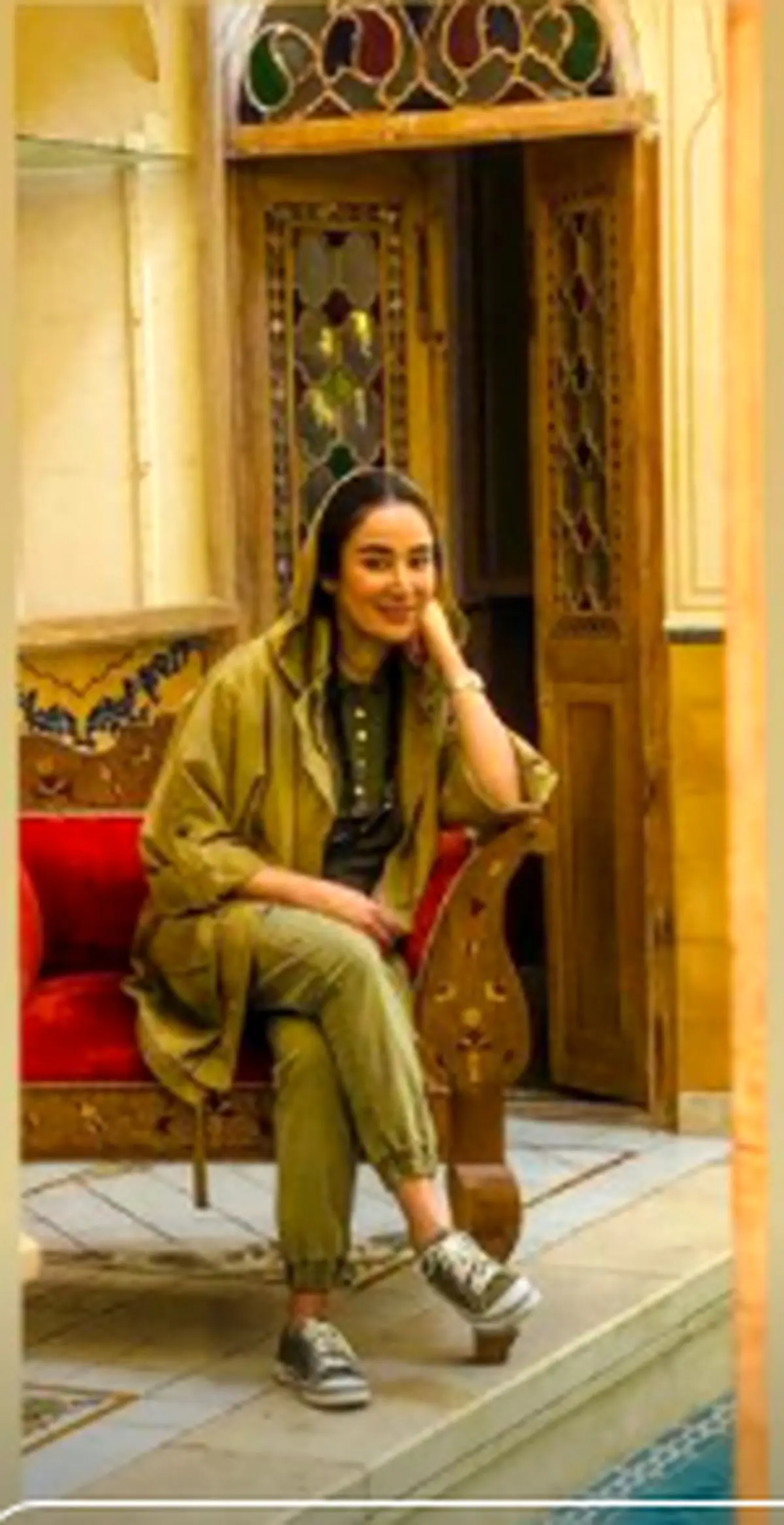 سلفی بهاره افشاری در خودرو/ عکس