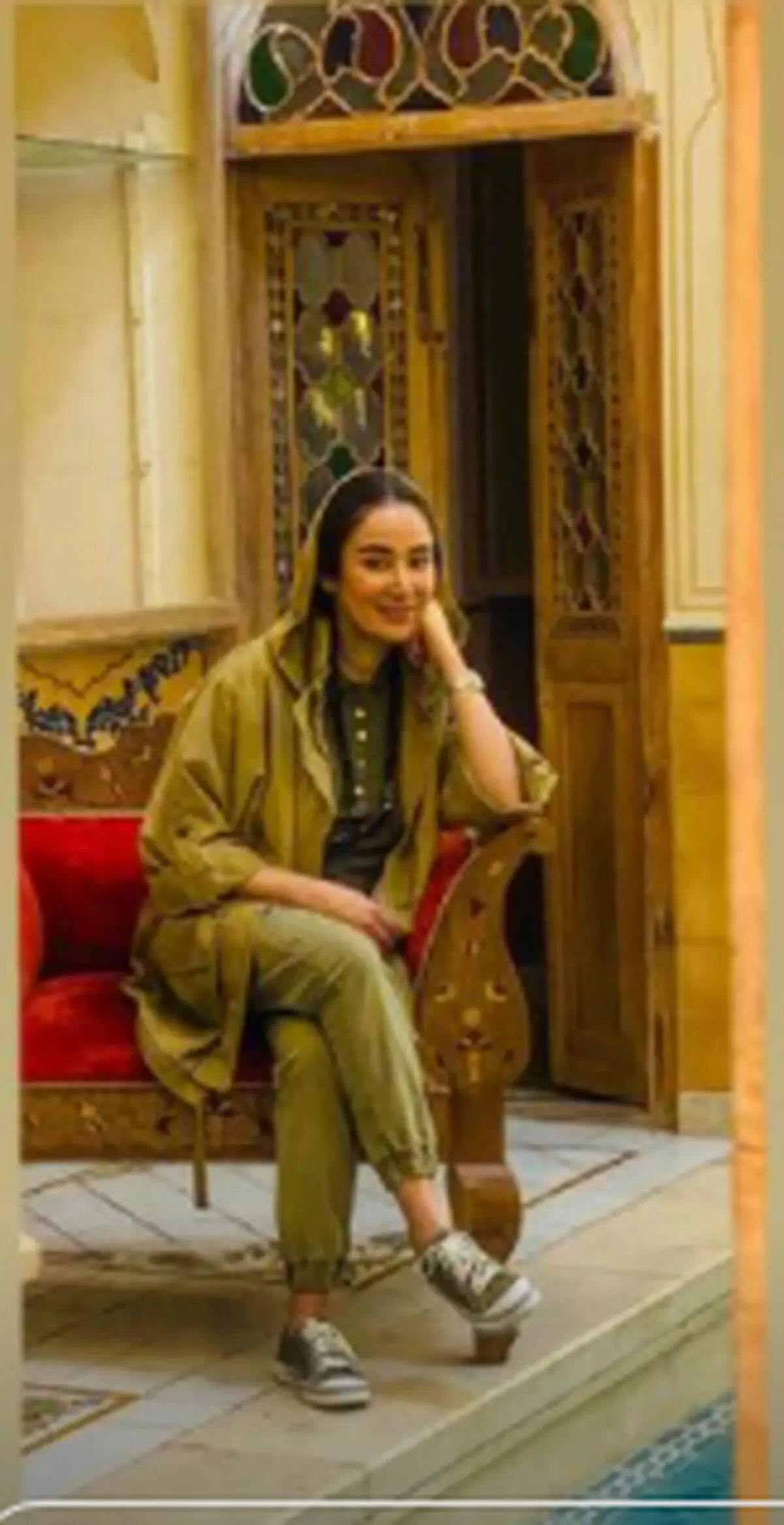 سلفی بهاره افشاری در خودرو/ عکس