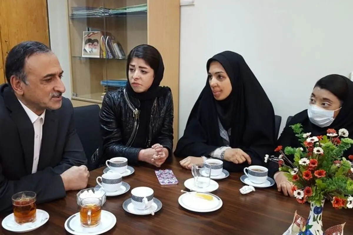 گلایه دانش آموزان درودزنی از بی‌توجهی