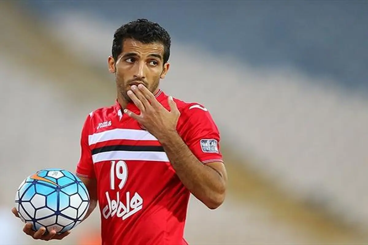 پرسپولیسی ها امیدوار باشند/احتمال ماندن ستاره سرخ پوشان زیاد است

