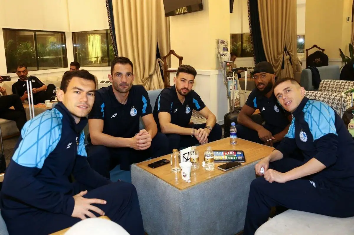 سفر استقلال با هواپیمای خصوصی 