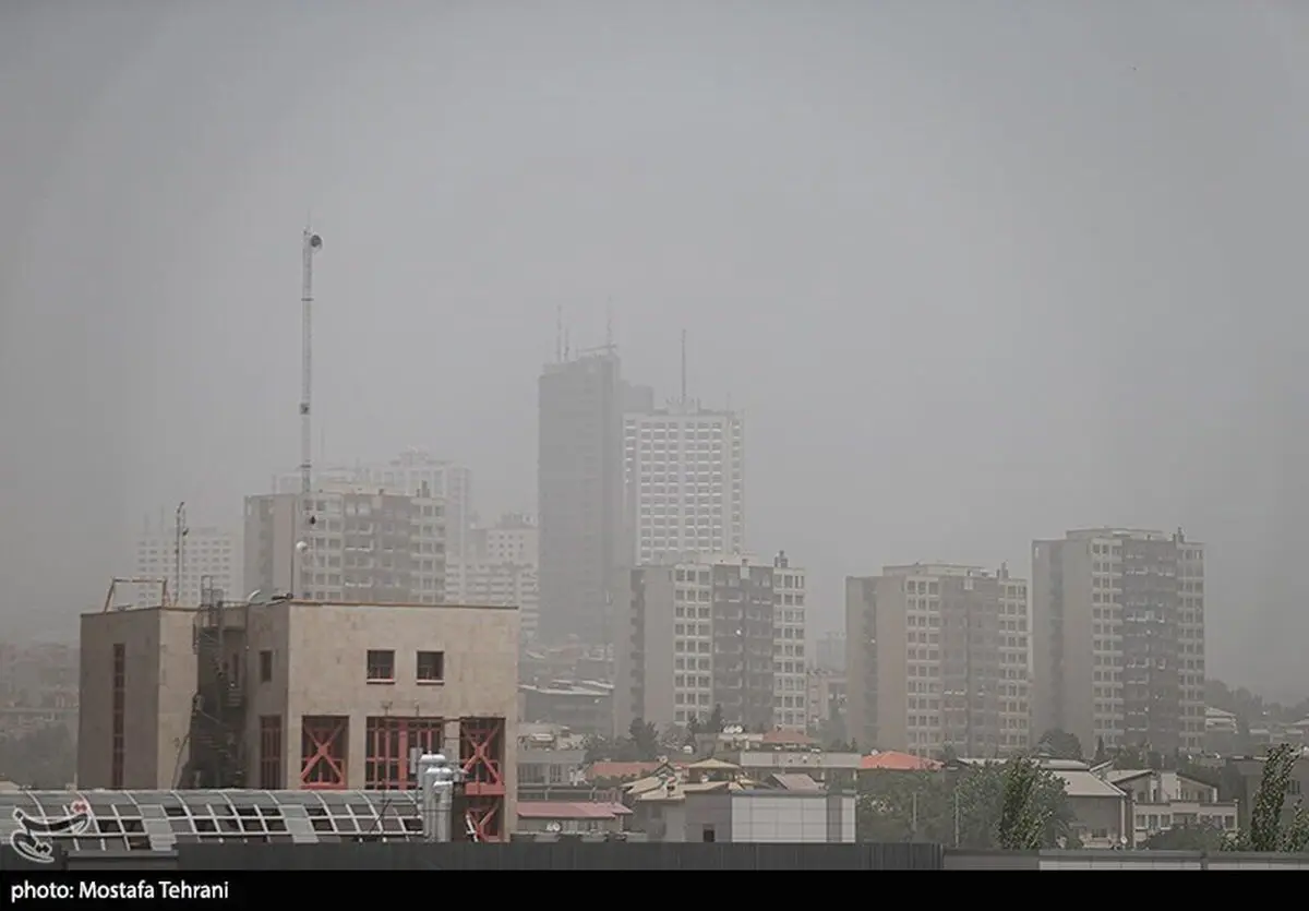 کارگران و کارمندان؛ قربانیان خاموش هوای سمی تهران