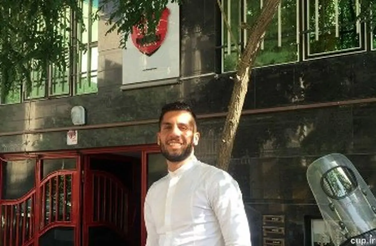 پرسپولیس قرارداد بازیکنی که دردسر شد را فسخ می کنند
