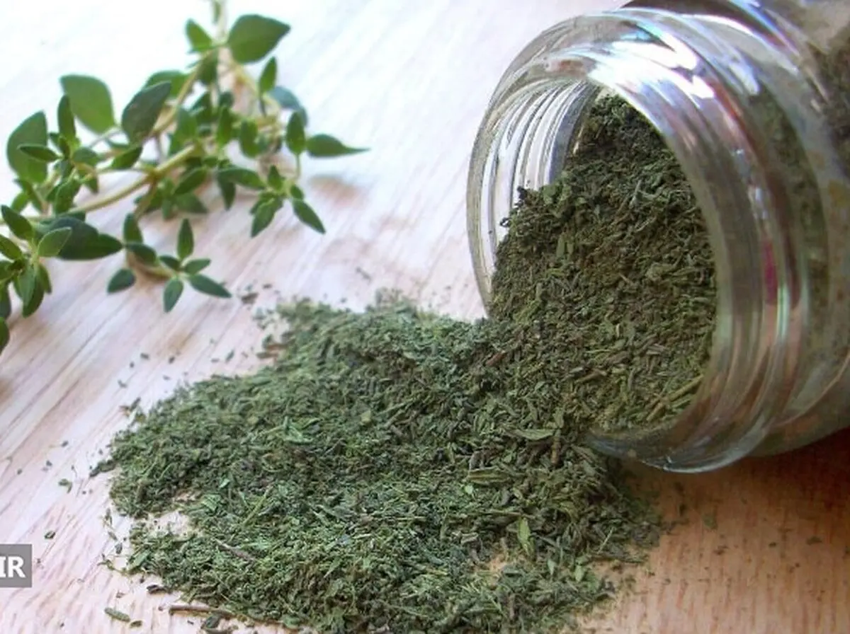 مصرف آویشن برای این افراد ممنوع است