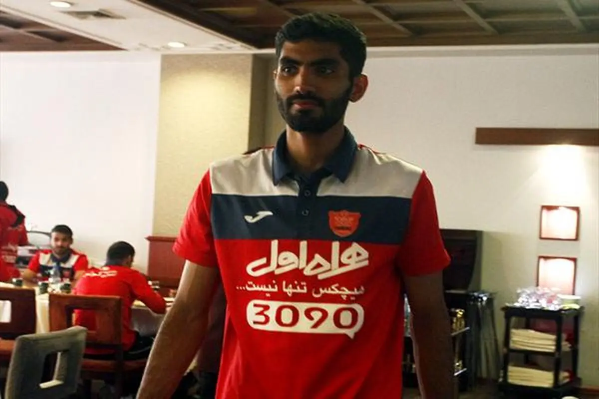 نمی دانم جدایی ام از پرسپولیس راست است یا دروغ