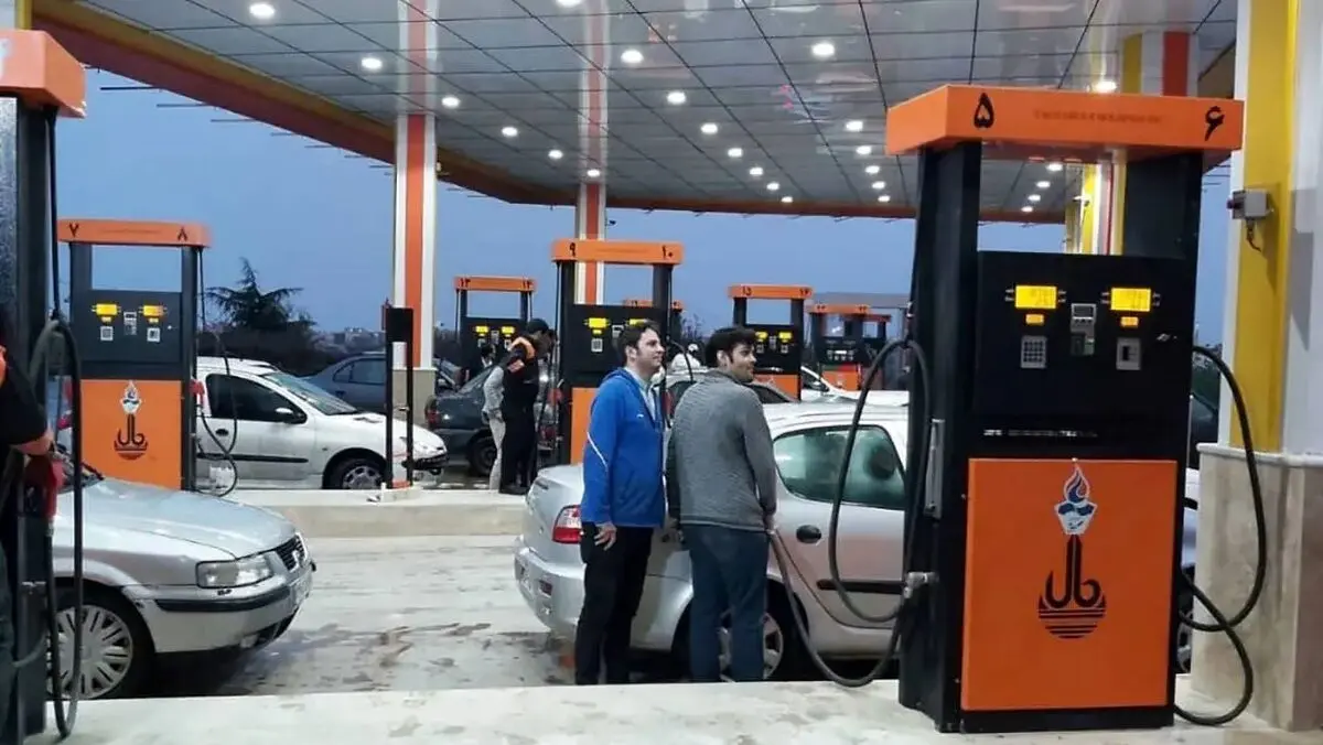 
تاجگردون: بنزین گران نمی‌شود
