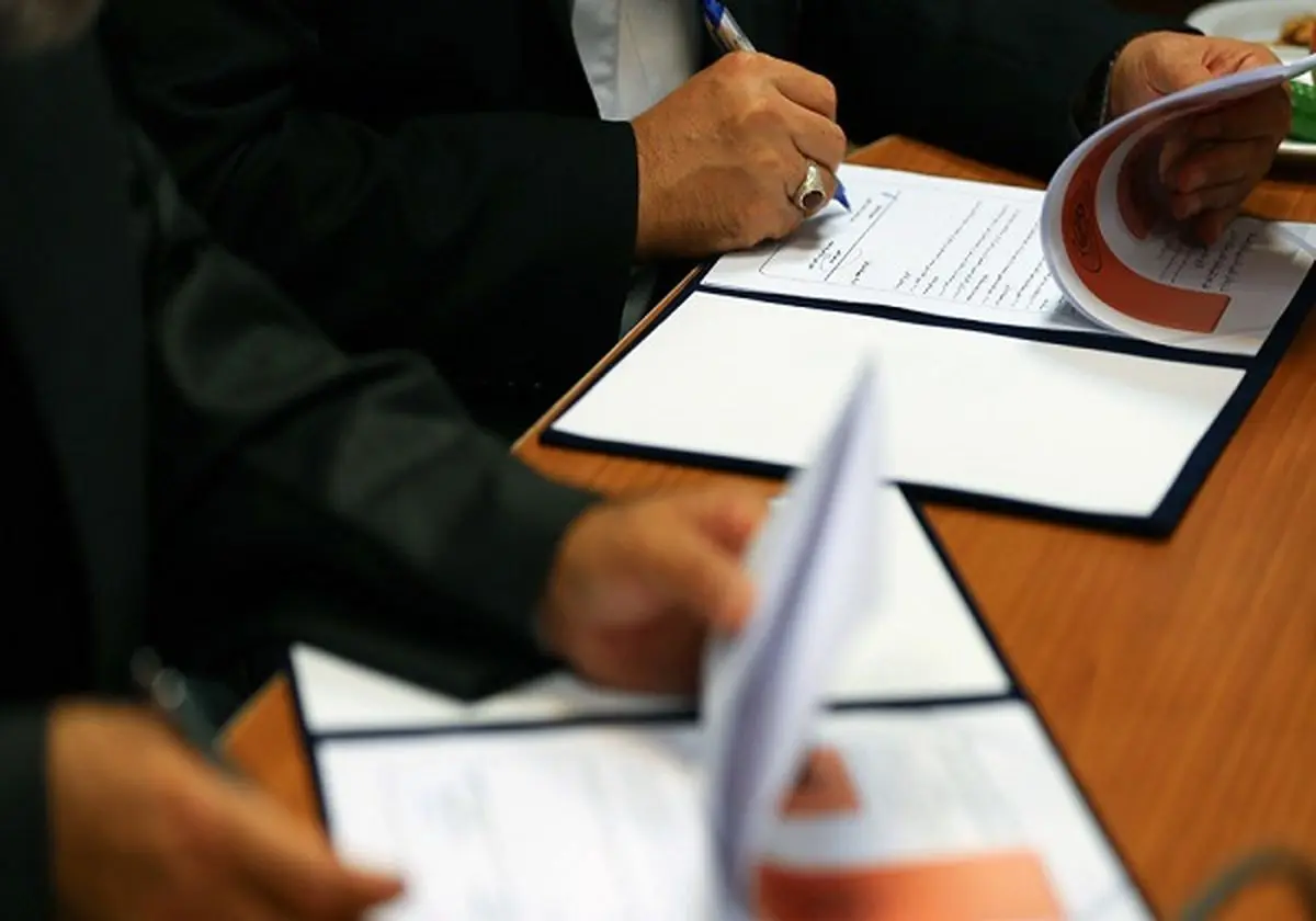 انعقاد تفاهم نامه همکاری بین جمعیت هلال احمر و مجمع خیرین کشور