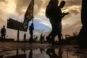 پذیرایی کودکانه از زائران حسینی/ عکس