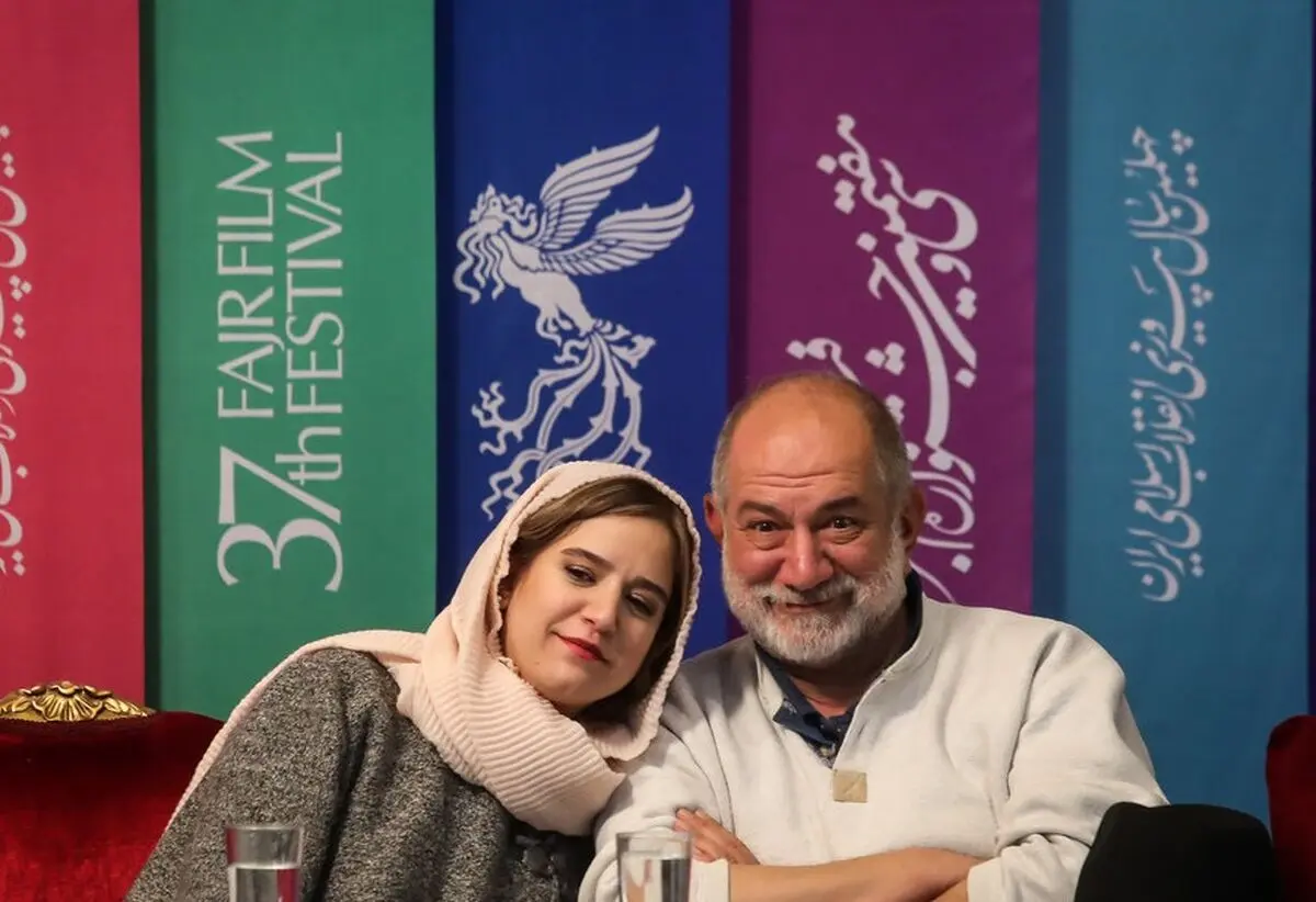 خانم بازیگر در آغوش «آتیلا پسیانی» /عکس