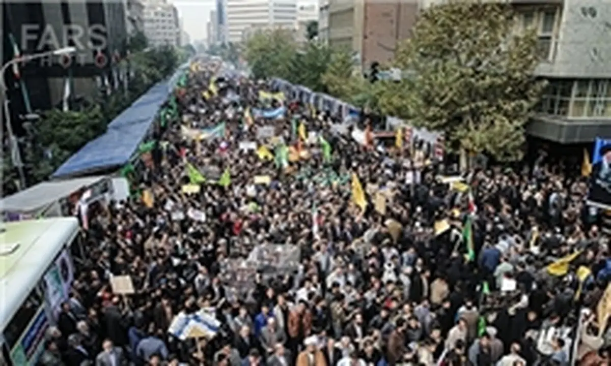 راهپیمایی نمازگزاران درجمعه دلواپسیم