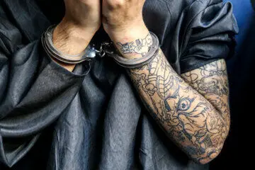بازسازی صحنه زورگیری اتوبان صدر/ گزارش تصویری