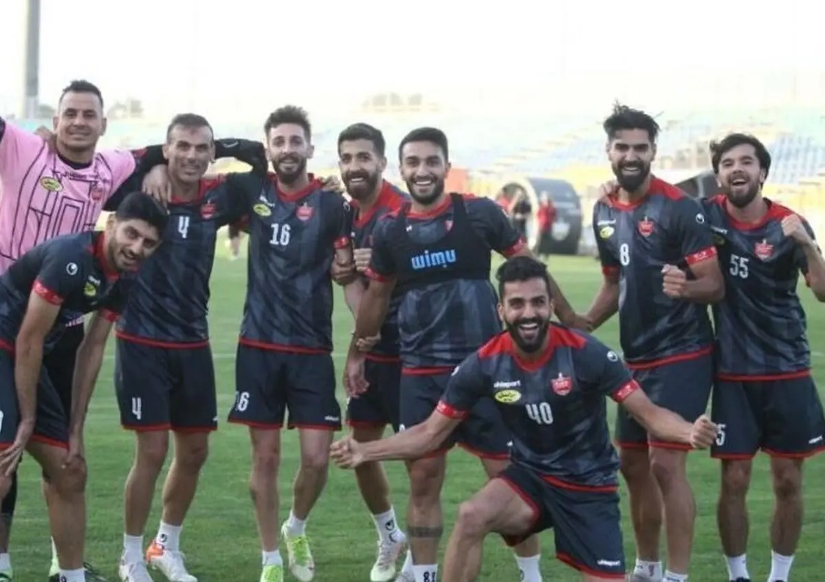 آخرین خبر از نقل و انتقالات پرسپولیس ؛ از تمدید رضاییان تا مذاکره با مهاجم پیشین استقلال
