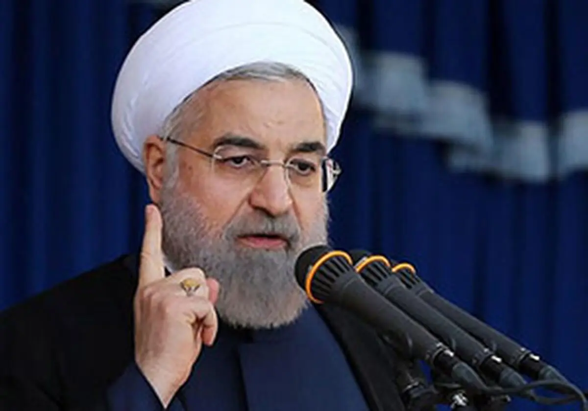 شرمندگی حامیان از توهین روحانی؛ او اعتماد به‌نفس ندارد