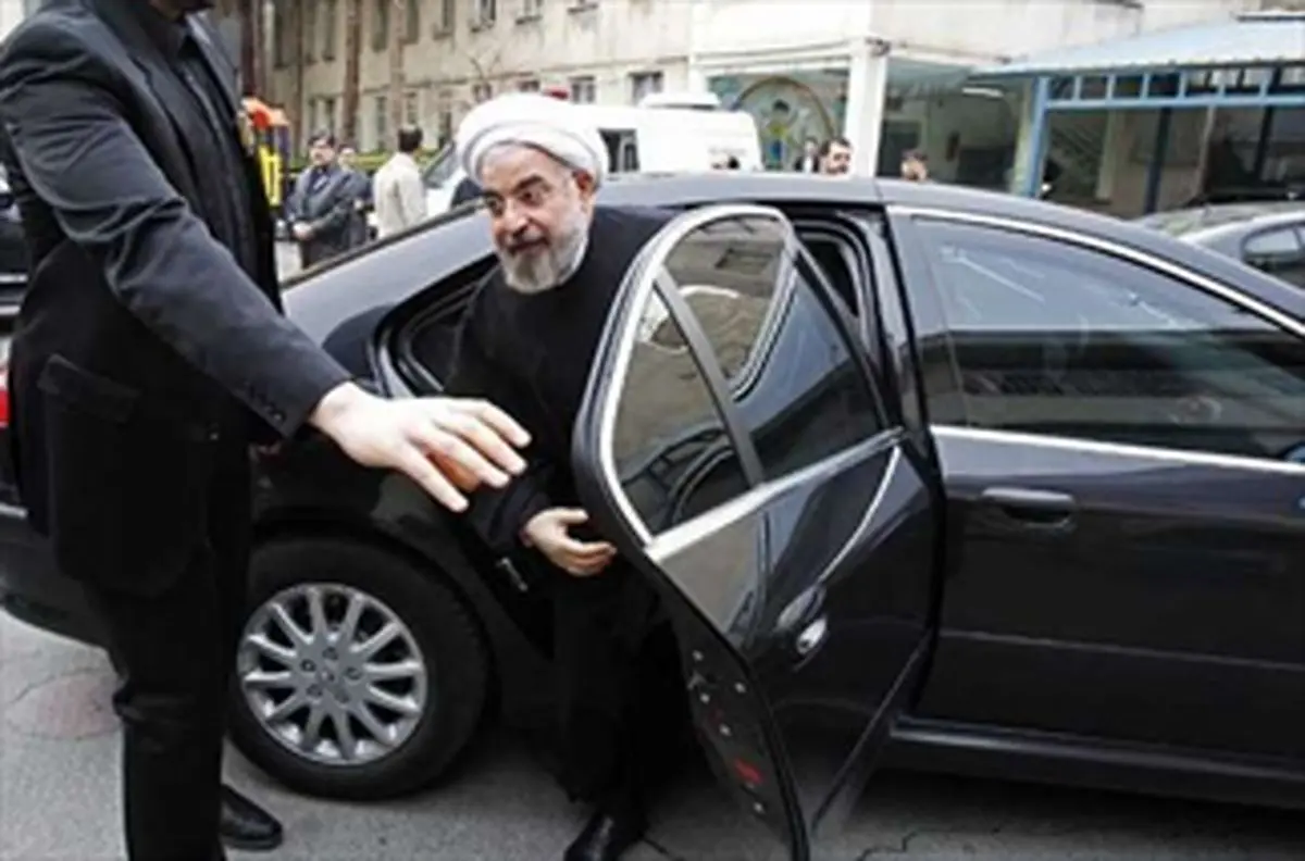 با صدای هادی عامل بخوانید/مشکل این ملت با مدیرانی نیست که ماشین دندهفلان سوار میشوند!