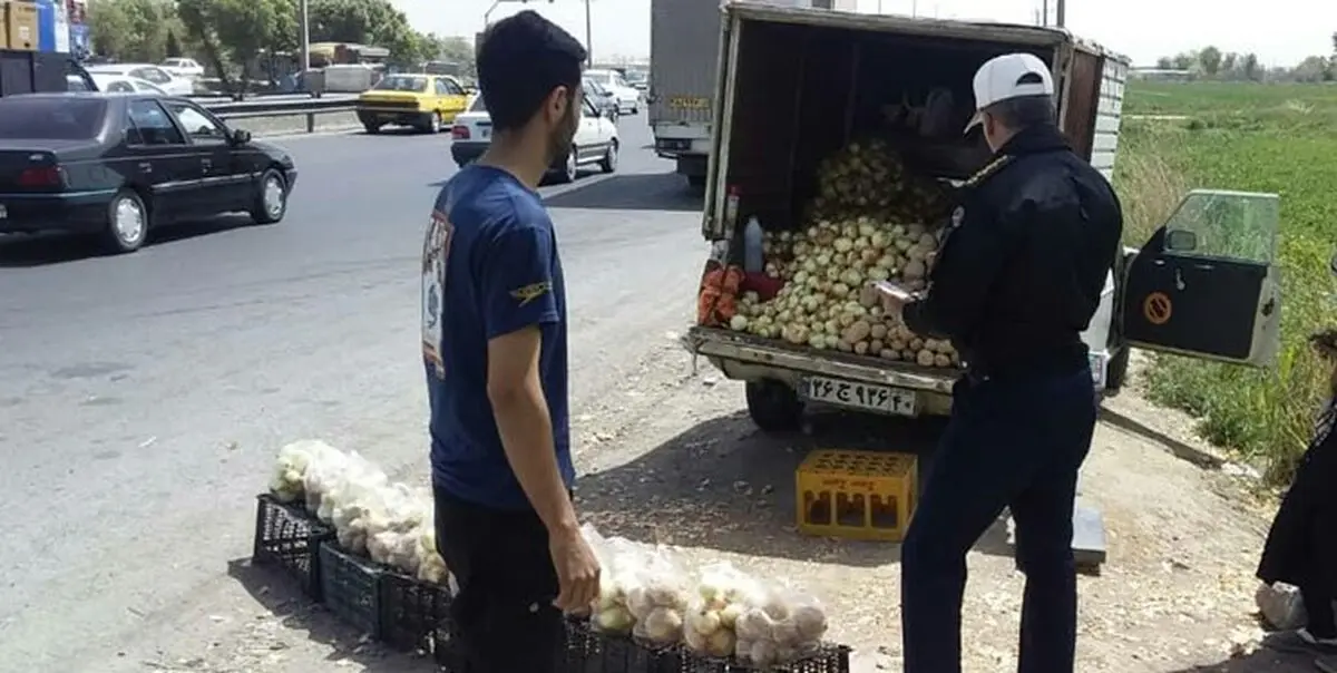 اجرای طرح برخورد پلیس با فروشندگان سیار 