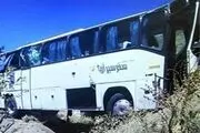انحراف اتوبوس از جاده ۱۰ مصدوم برجای گذاشت