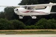 
فیلم لحظه سقوط یک هواپیمای کوچک از دید سرنشینان

