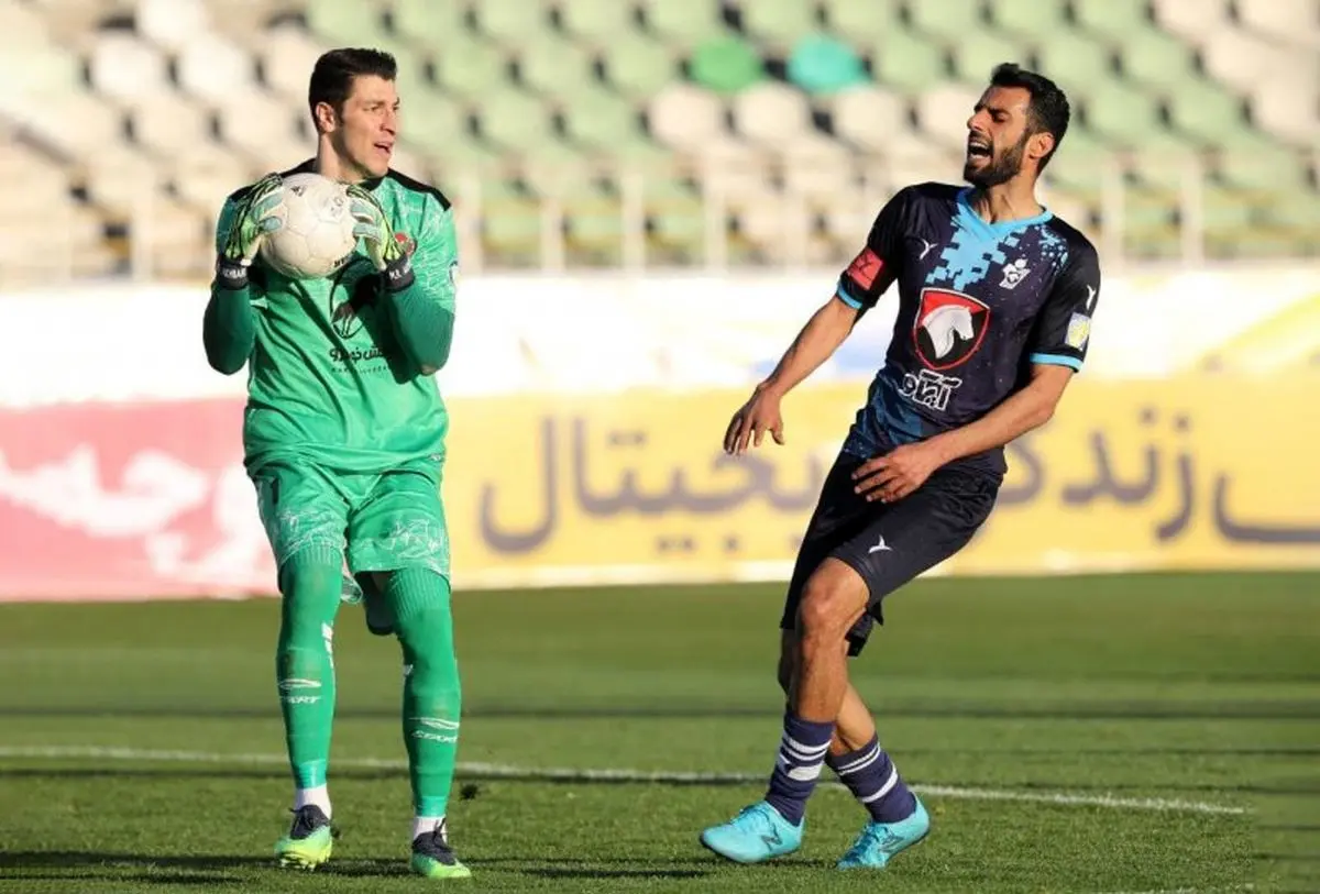 فقط دربی تهران نیست/ جنگ آبی و قرمز تبریز هم دیدن دارد!