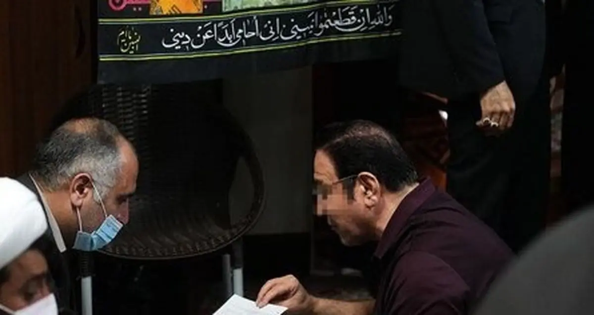 عکس حسین هدایتی و محمد امامی در زندان