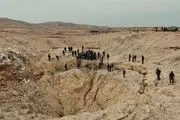 گشوده شدن بزرگترین گور جمعی قربانیان داعش در عراق+تصاویر