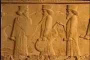 مروری برنحوه پوشش زنان در زمان هخامنشی
