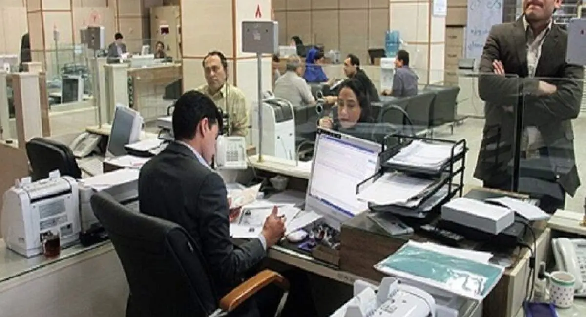 ساعت کاری جدید ادارات و بانک‌ها اعلام شد 