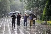 زیر باران راه باید رفت/ فواید شگفت‌انگیز پیاده‌روی زیر باران!