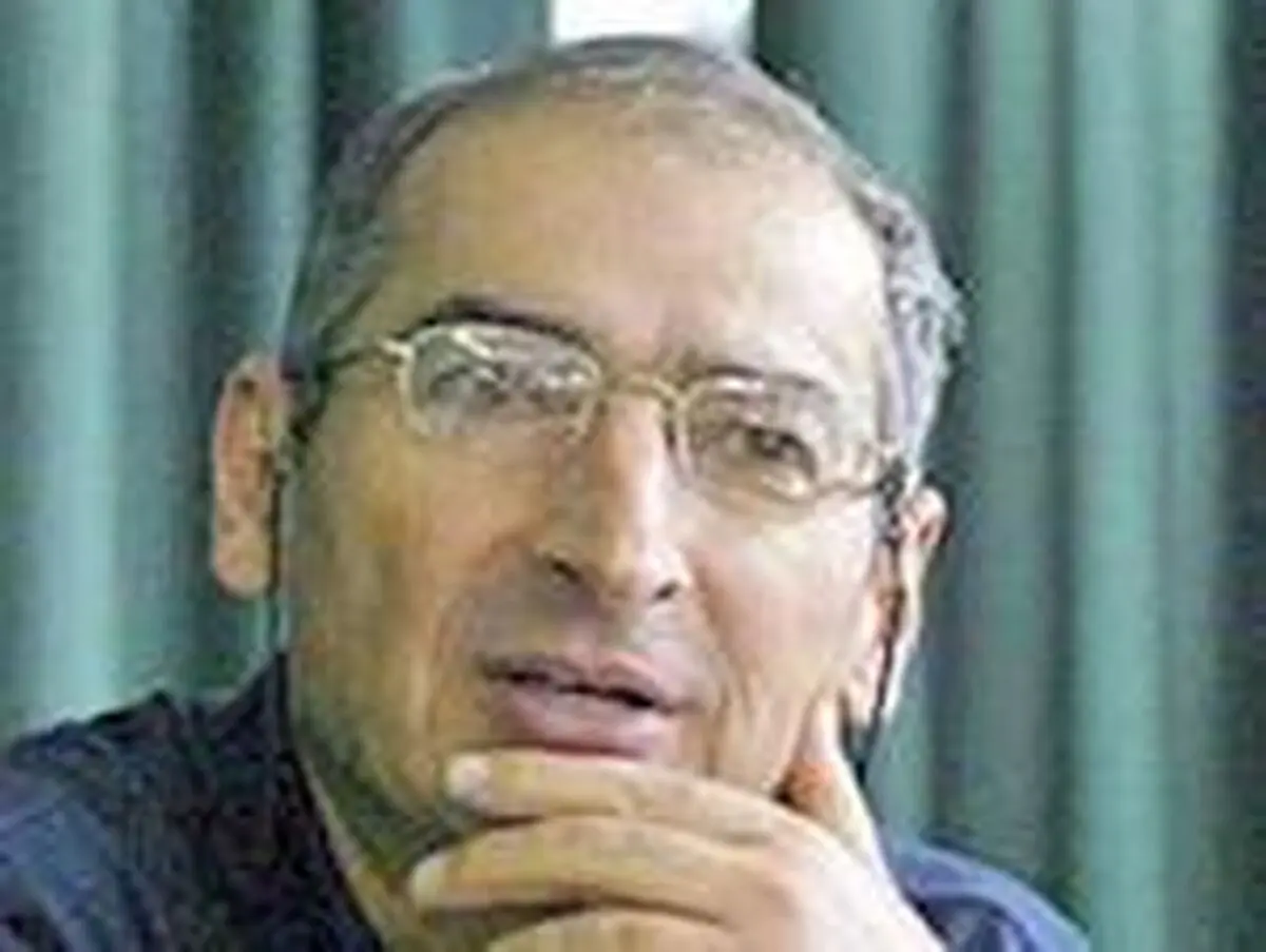 آینده سیاسی احمدی نژاد از نگاه زیباکلام