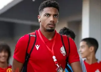 ستاره پرسپولیس ایران را ترک کرد