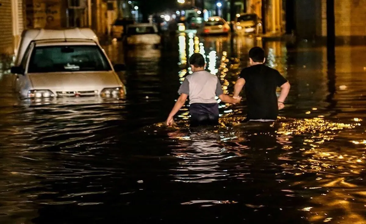 بحران آب‌گرفتگی در اهواز/ فیلم