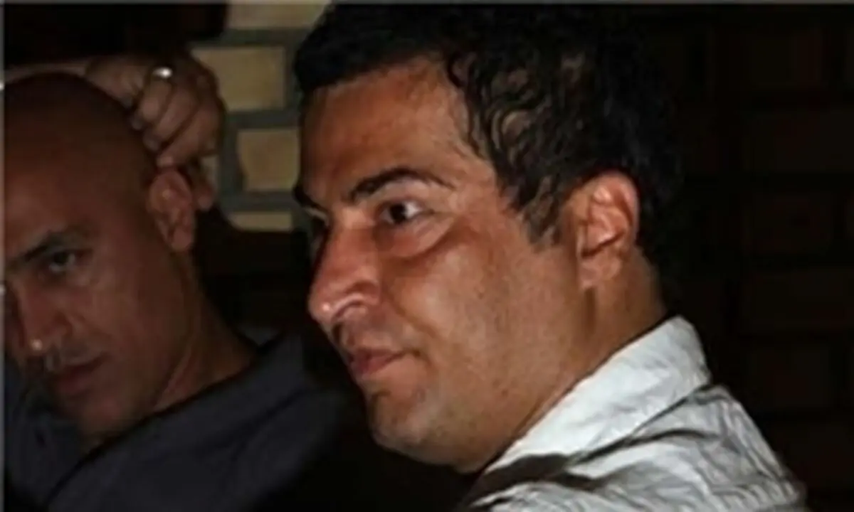 پرچم پرسپولیس بالاتر از استقلال است!